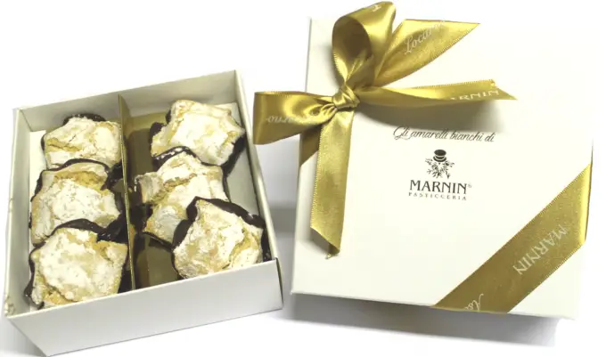 Amaretti bianchi al cioccolato - immagine 4